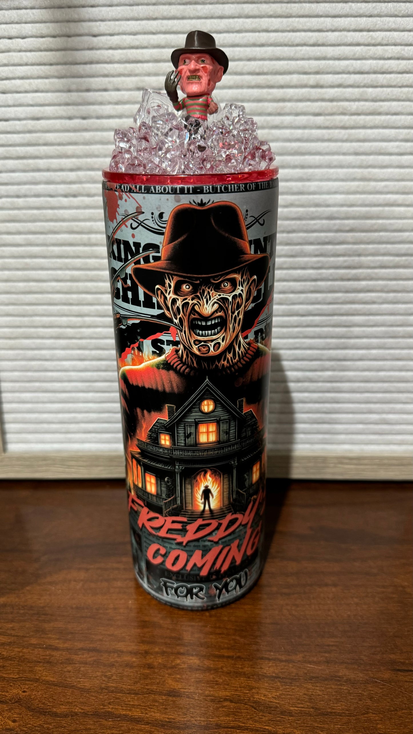 20oz Glow in the dark Tumbler with Topper - Freddy