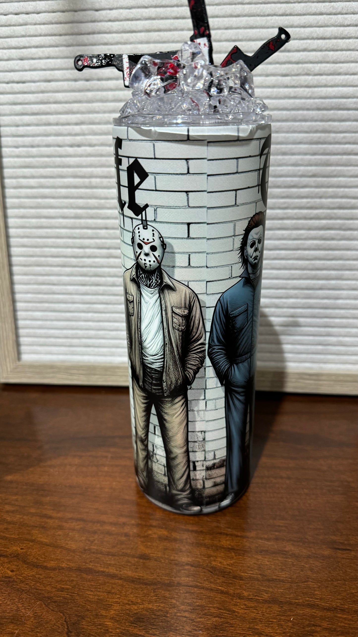 20oz Glow in the dark Tumbler with Topper - thug life